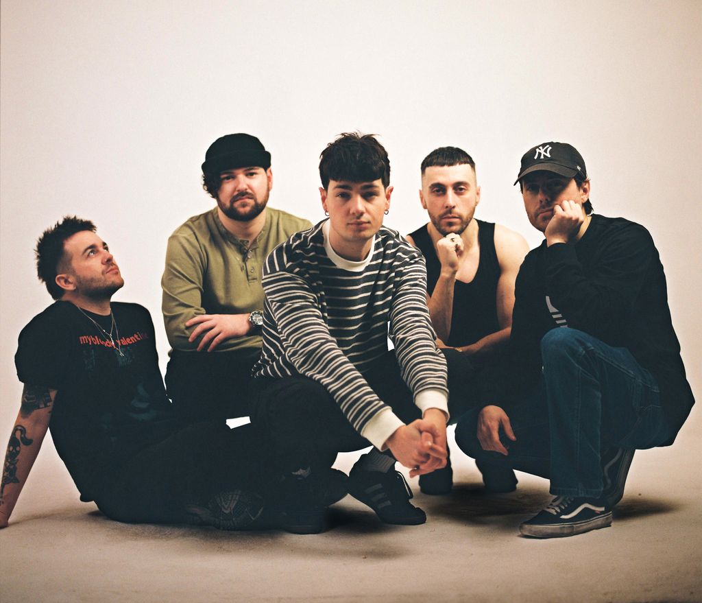 Boston Manor Drop Final Single – ‘Horses In A Dream’ Before The Release Of Next Album ‘SUNDIVER’
