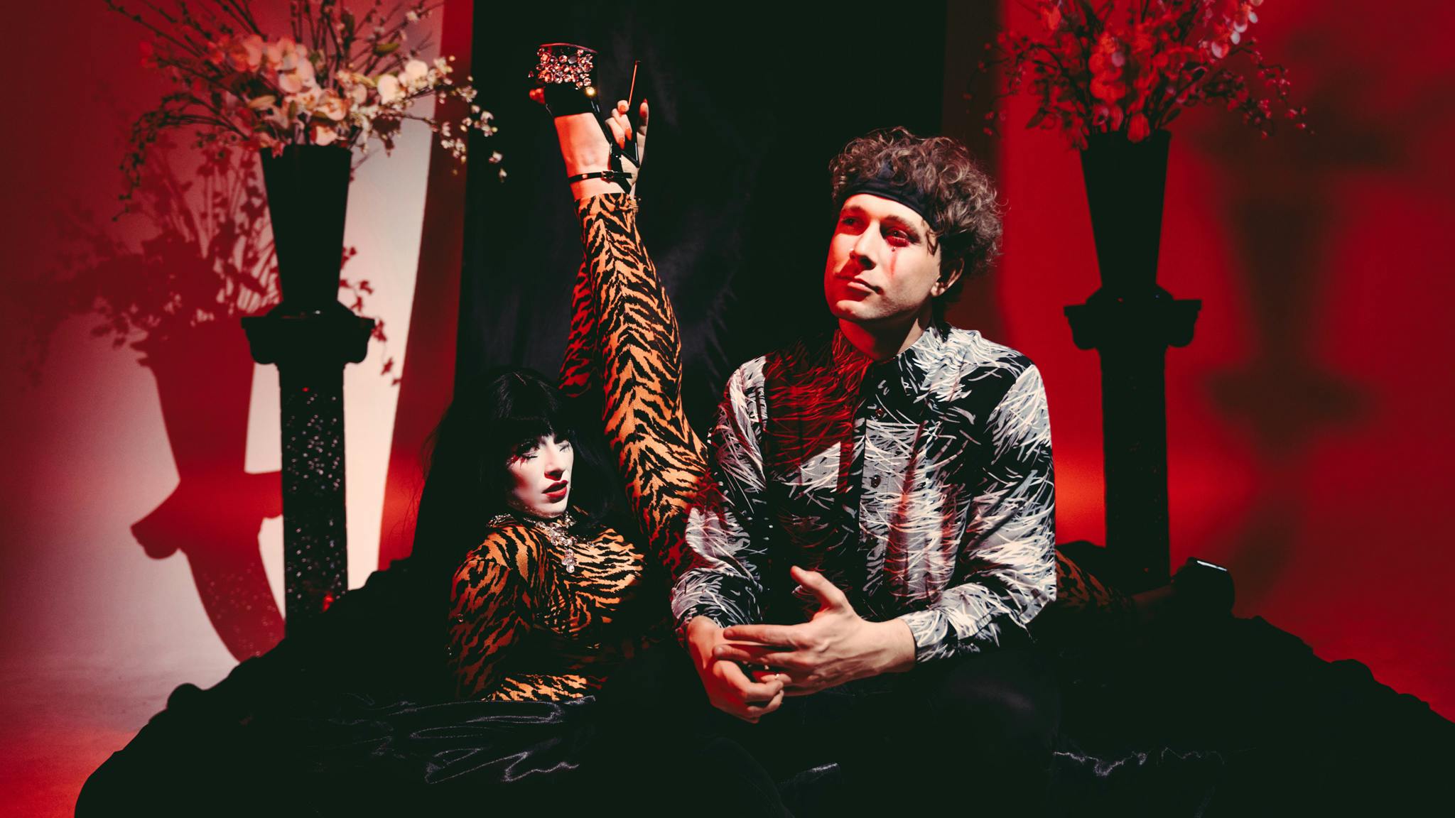 VUKOVI drop new ’90s-inspired single, SNO